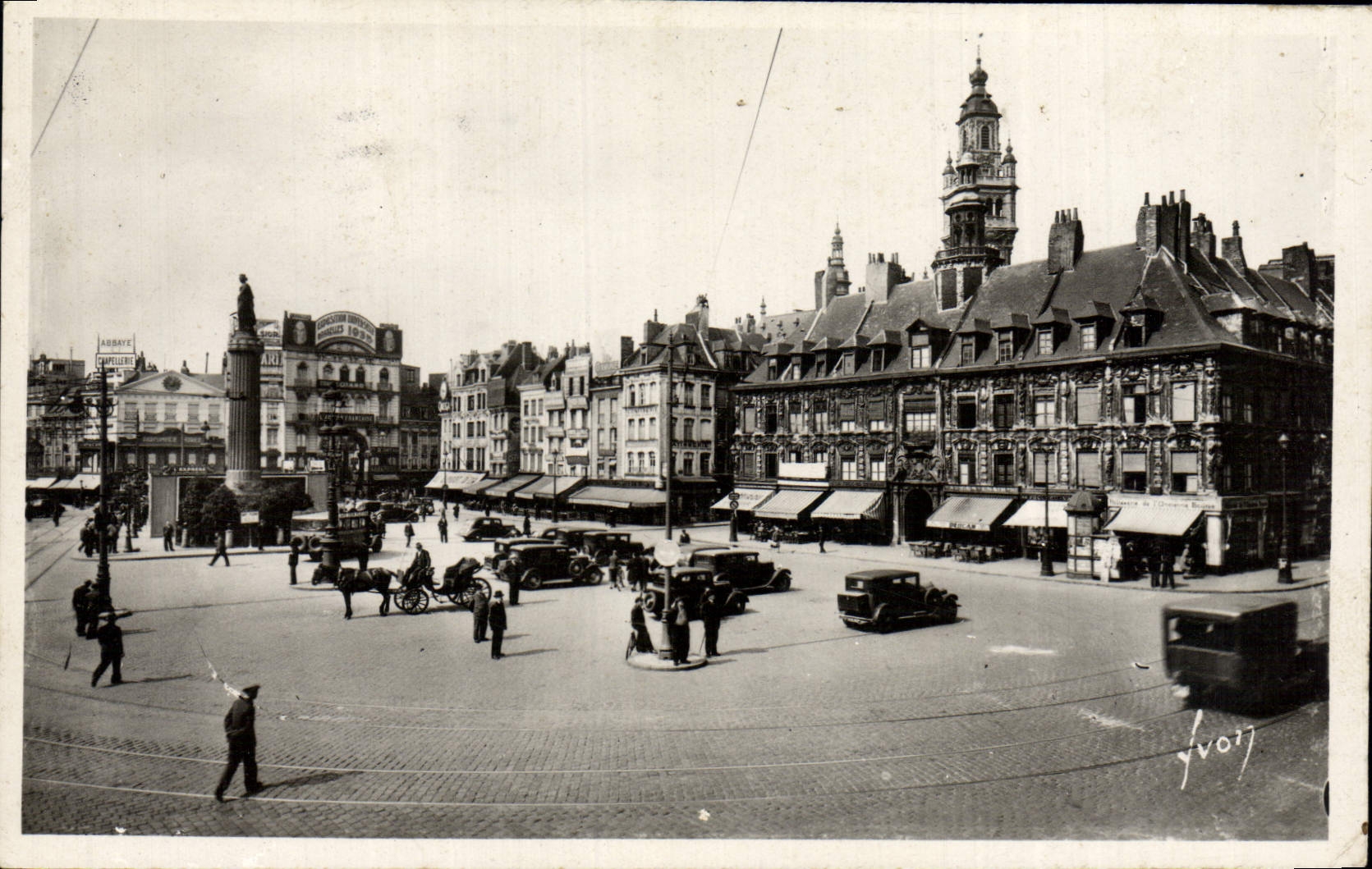 MODERN CARD Lille the great place and the old purse