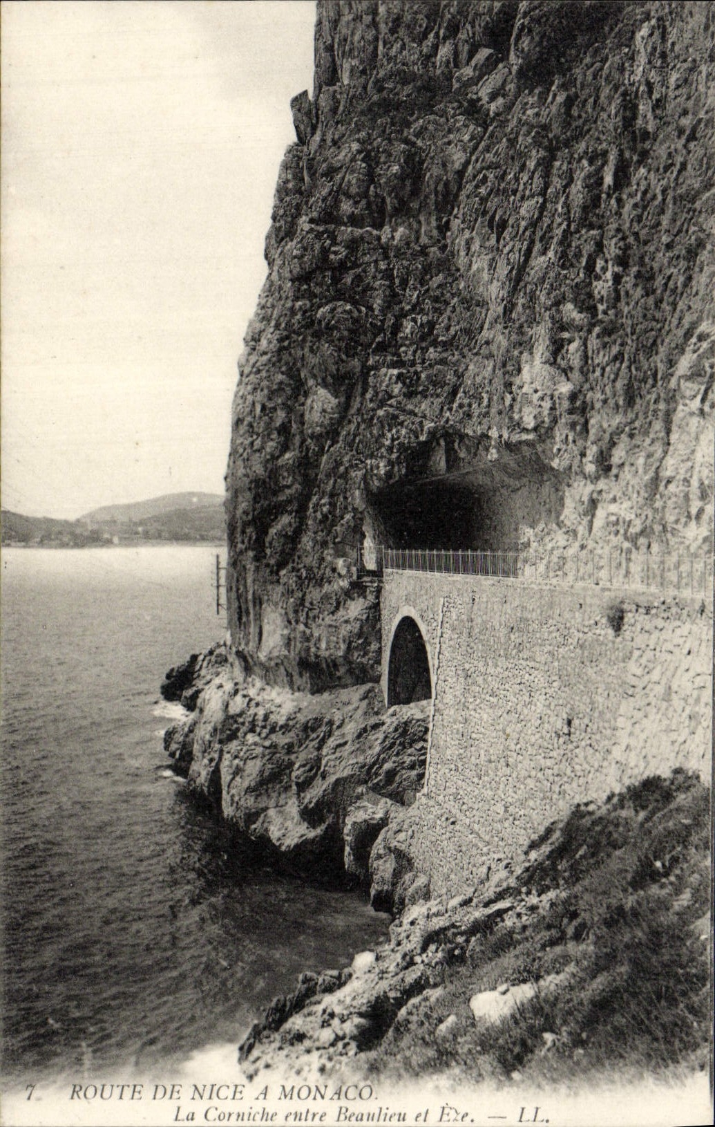 CPA Route de Nice a Monaco La corniche entre Beaulieu et Eze