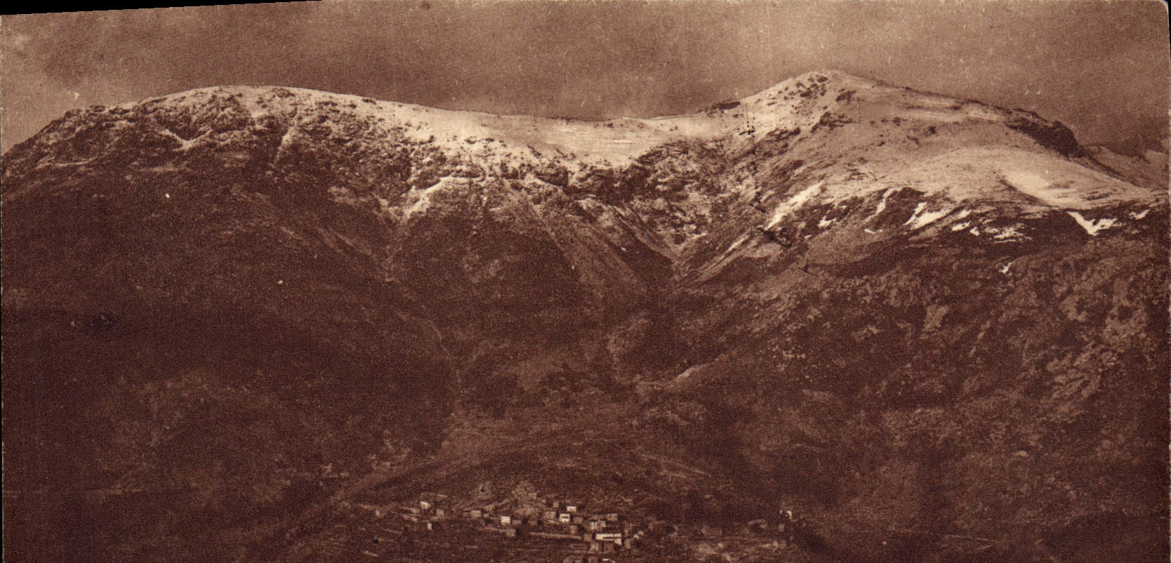 Collar de Córcega Córcega de la POSTAL de la VENDIMIA de Vergio y aldea de Cristinacce vista del collar del sido útil