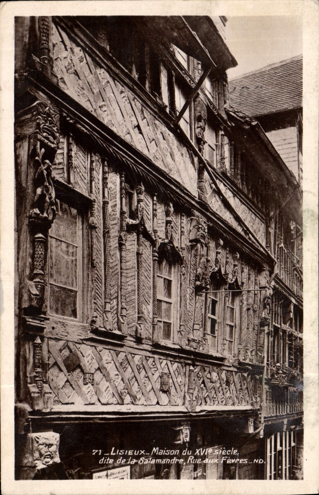 Casa de Lisieux de la POSTAL de la VENDIMIA de sabido en fecha la calle del Salamander al Boilermen