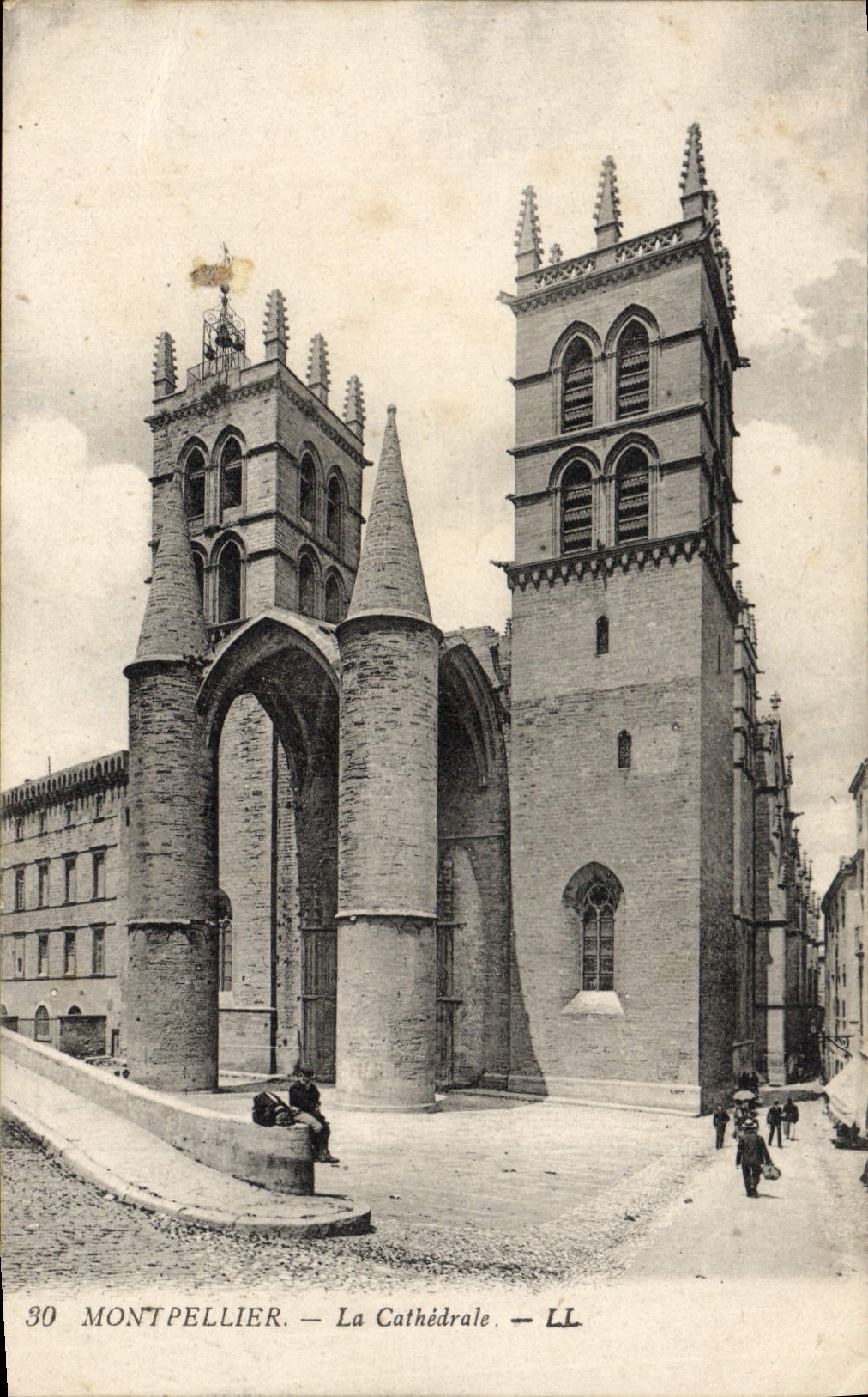 CPA Montpellier La Cathedrale