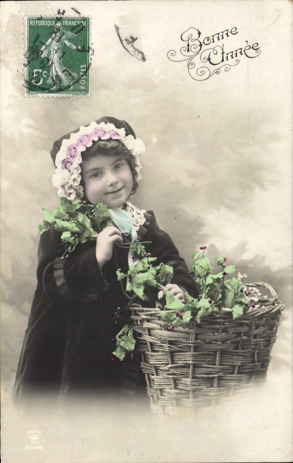 VINTAGE POSTCARD Fantasy Happy New Year Child