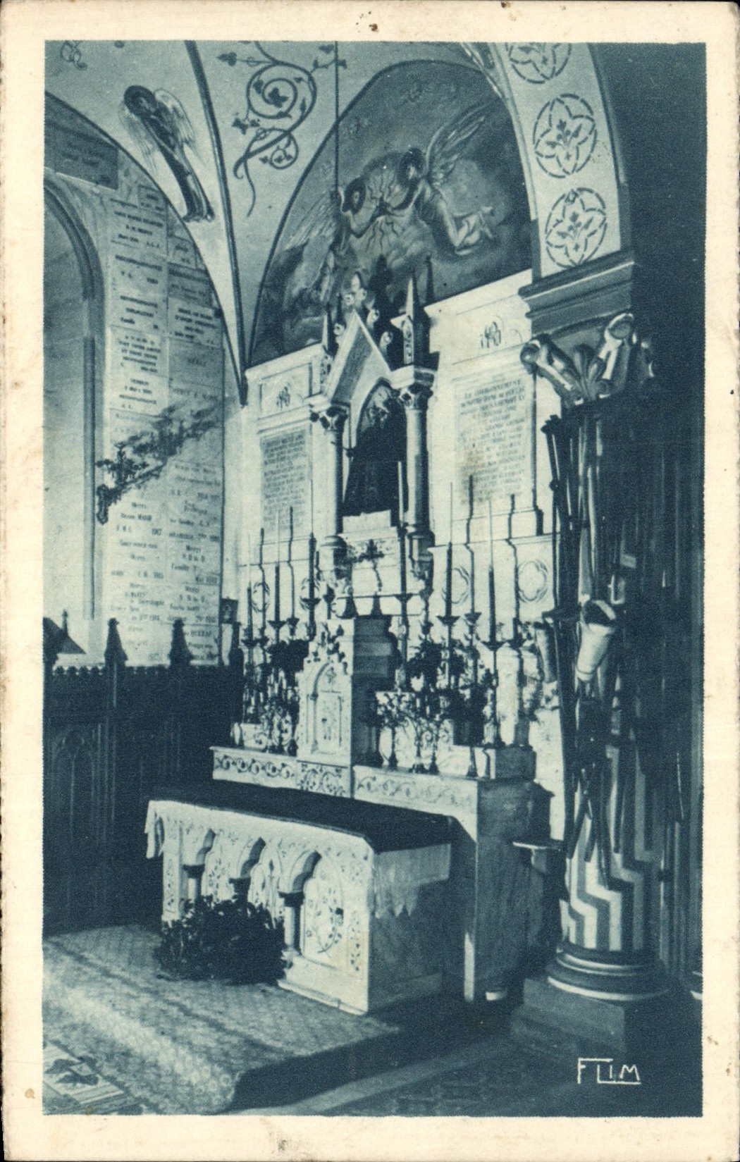 VINTAGE POSTCARD ND Sanctuary of Quezac the miraculous vault