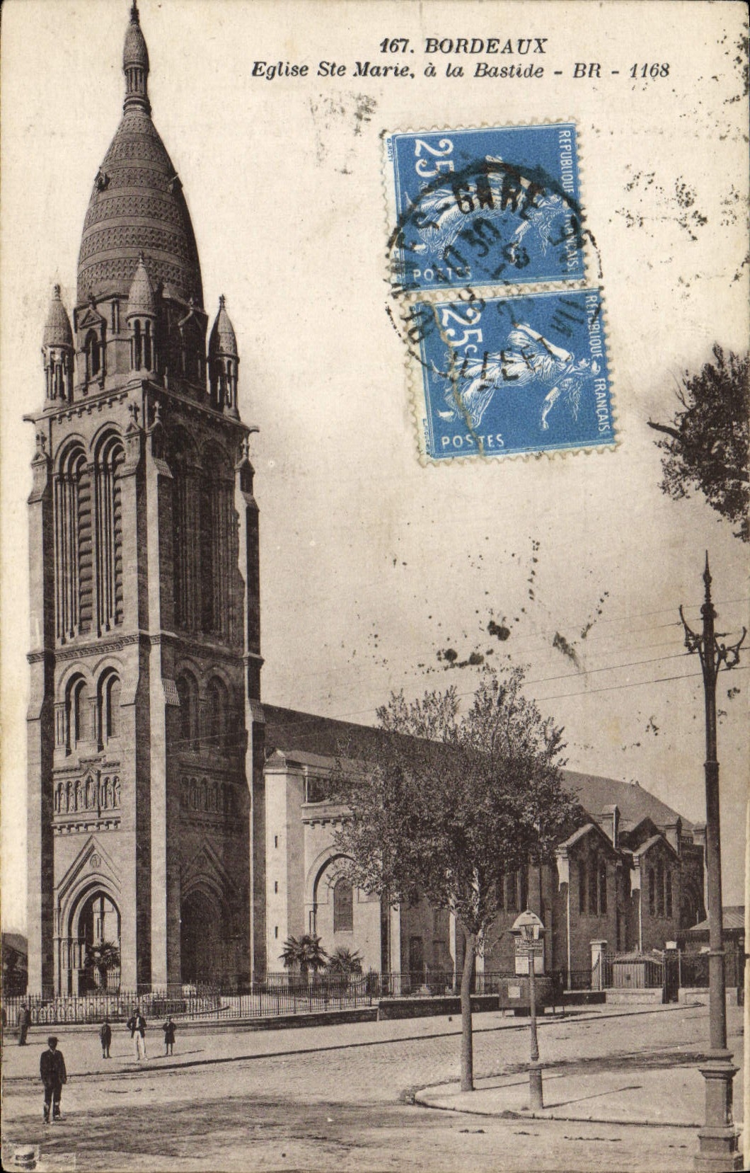 VINTAGE POSTCARD Bordeaux Church Marie Saint with the Country house
