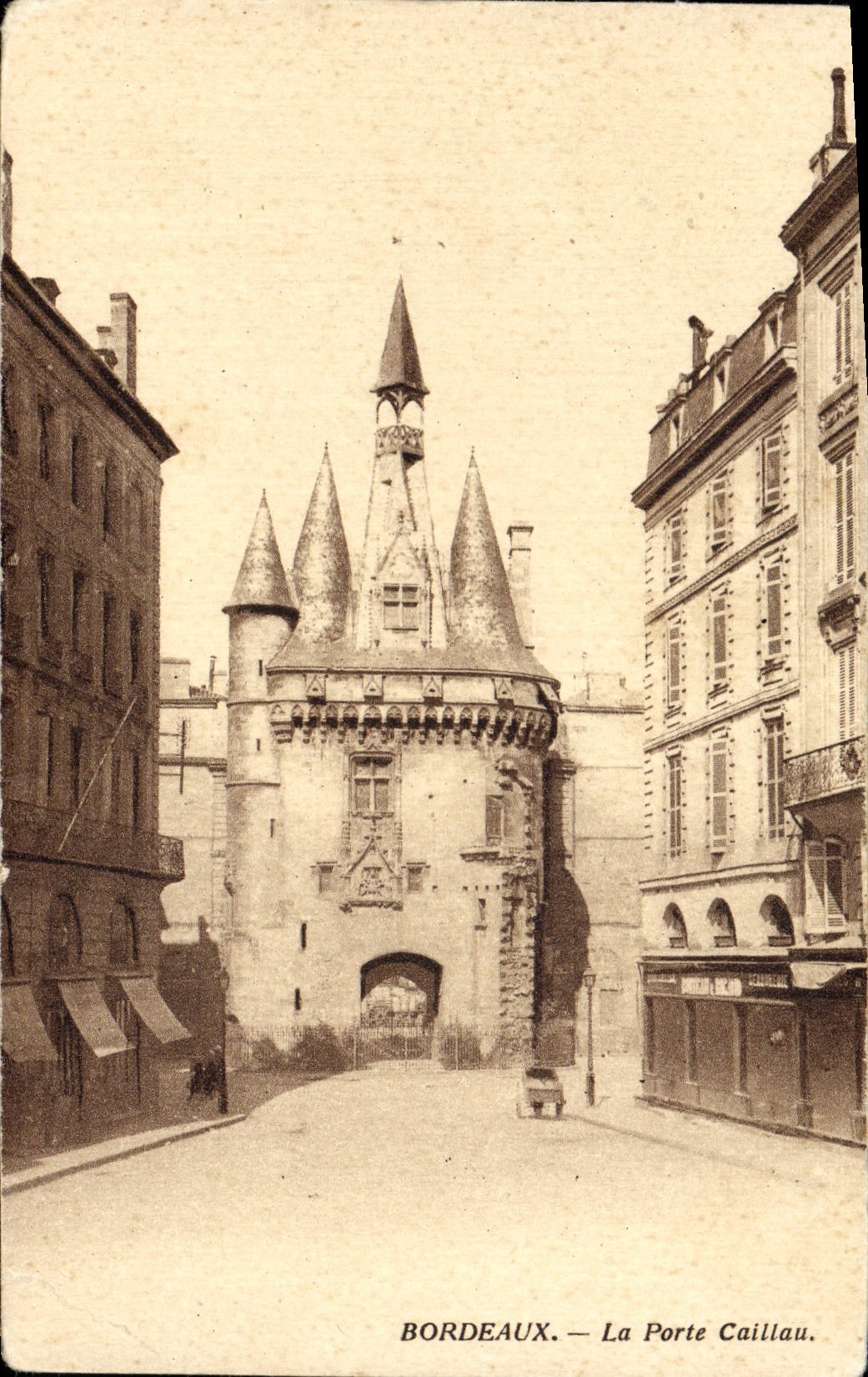 CPA Bordeaux La Porte Caillau