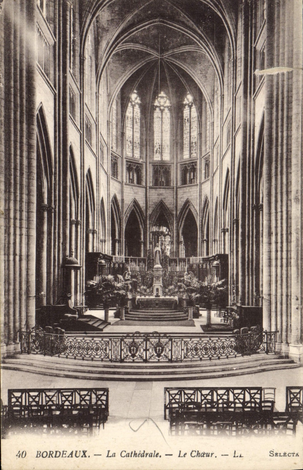 CPA Bordeaux La Cathedrale Le Choeur