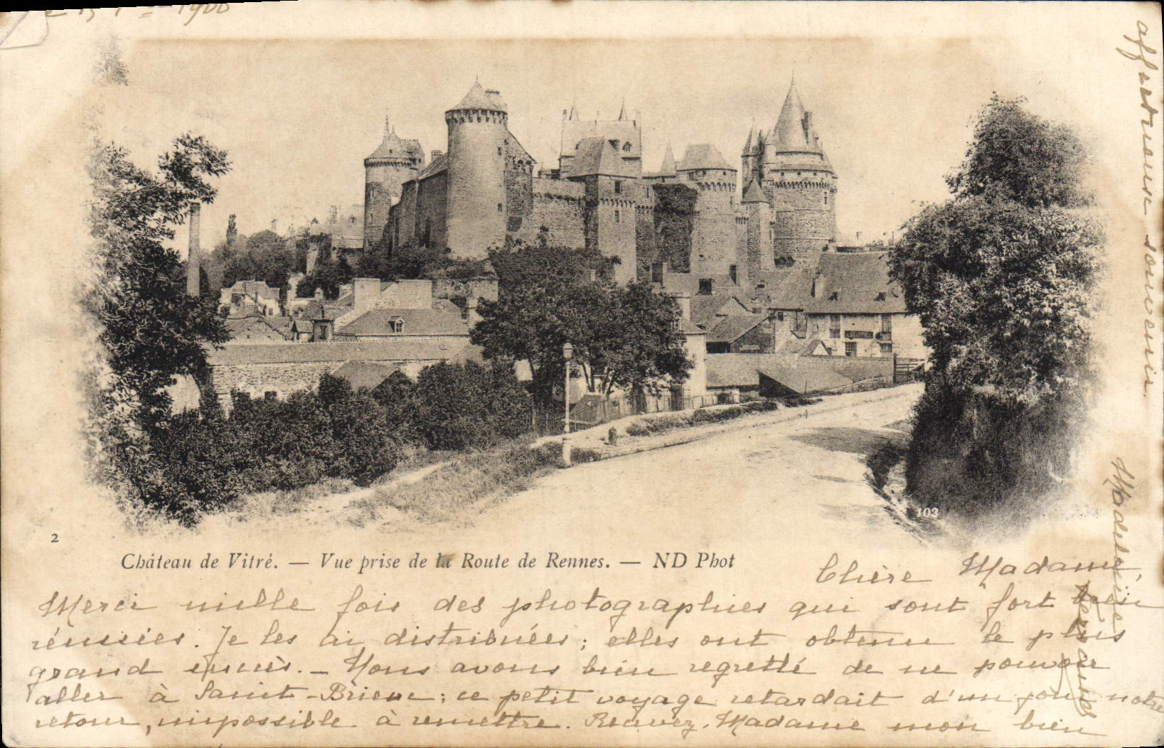 CPA Chateau de Vitre Vue prise de la Route de Rennes