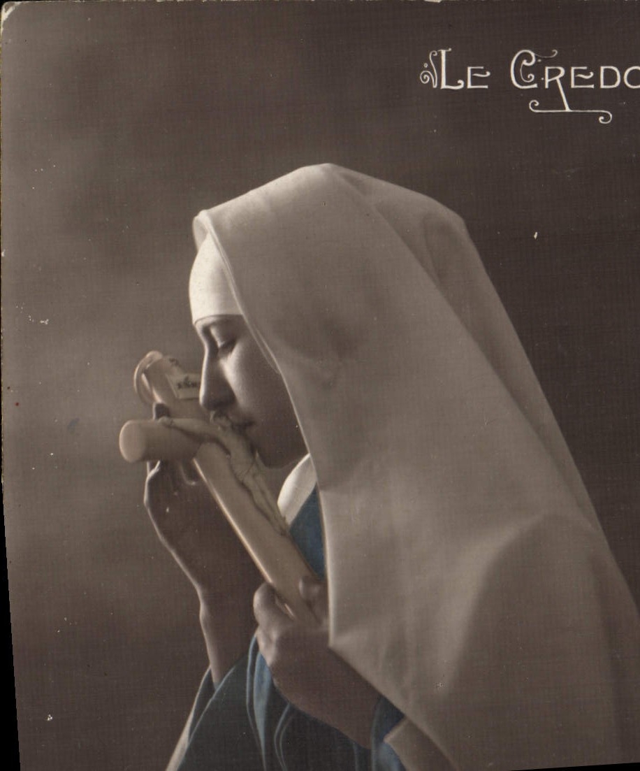 VINTAGE POSTCARD the Creed religious Woman