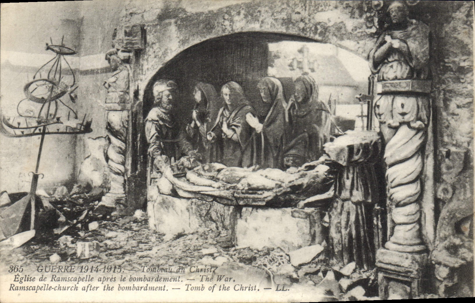 VINTAGE POSTCARD Tomb of Christ Church of Ramscapelle after the Militaria bombardment
