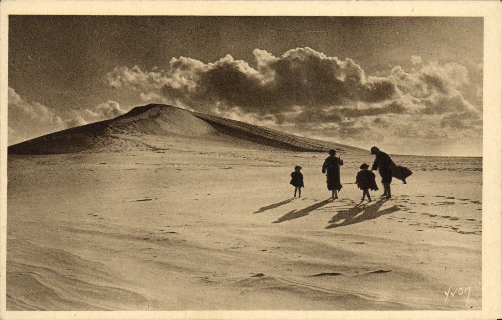VINTAGE POSTCARD Arcachon Dune Of Pilat