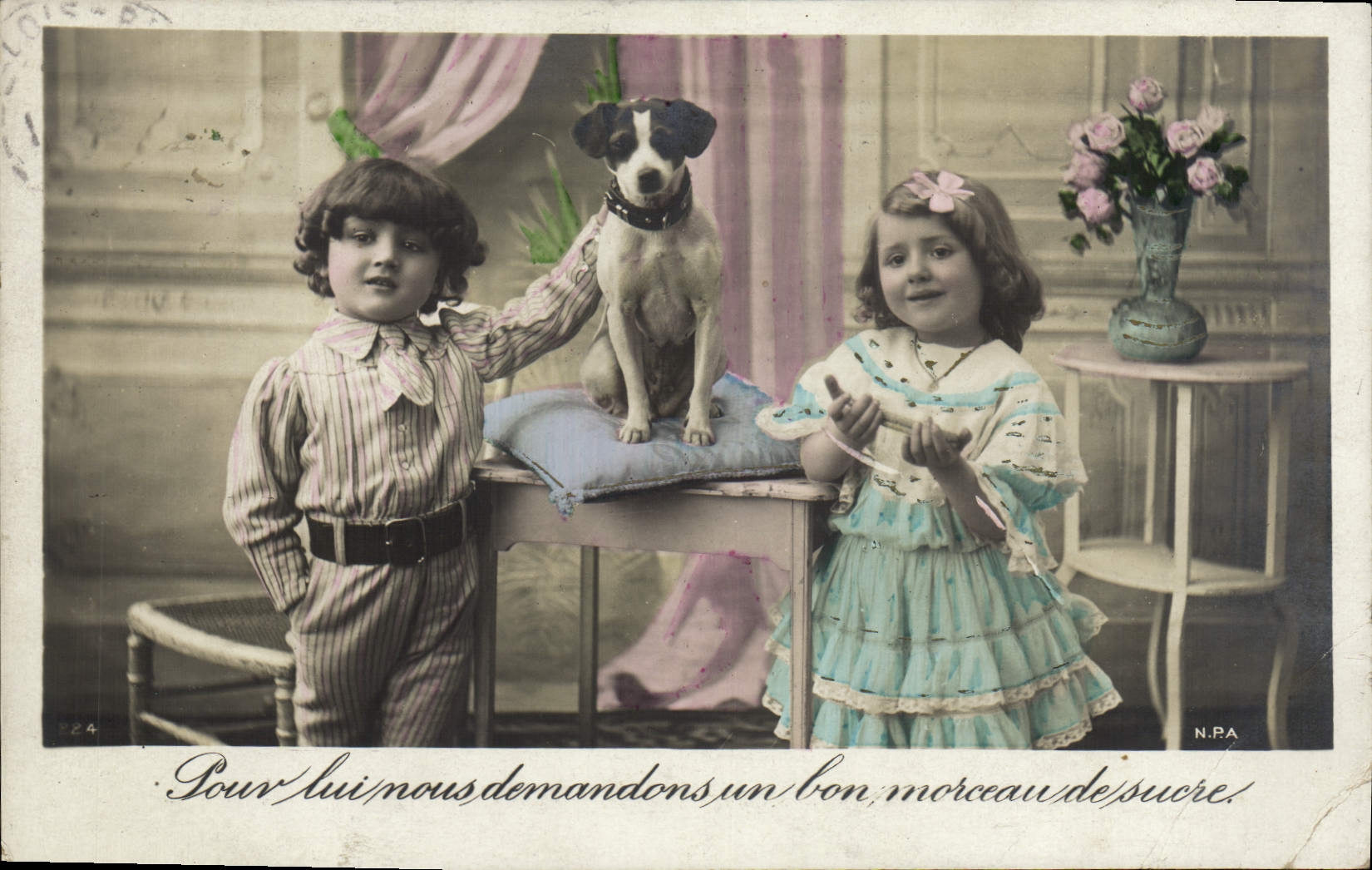 CPA Fantaisie Enfants Chien