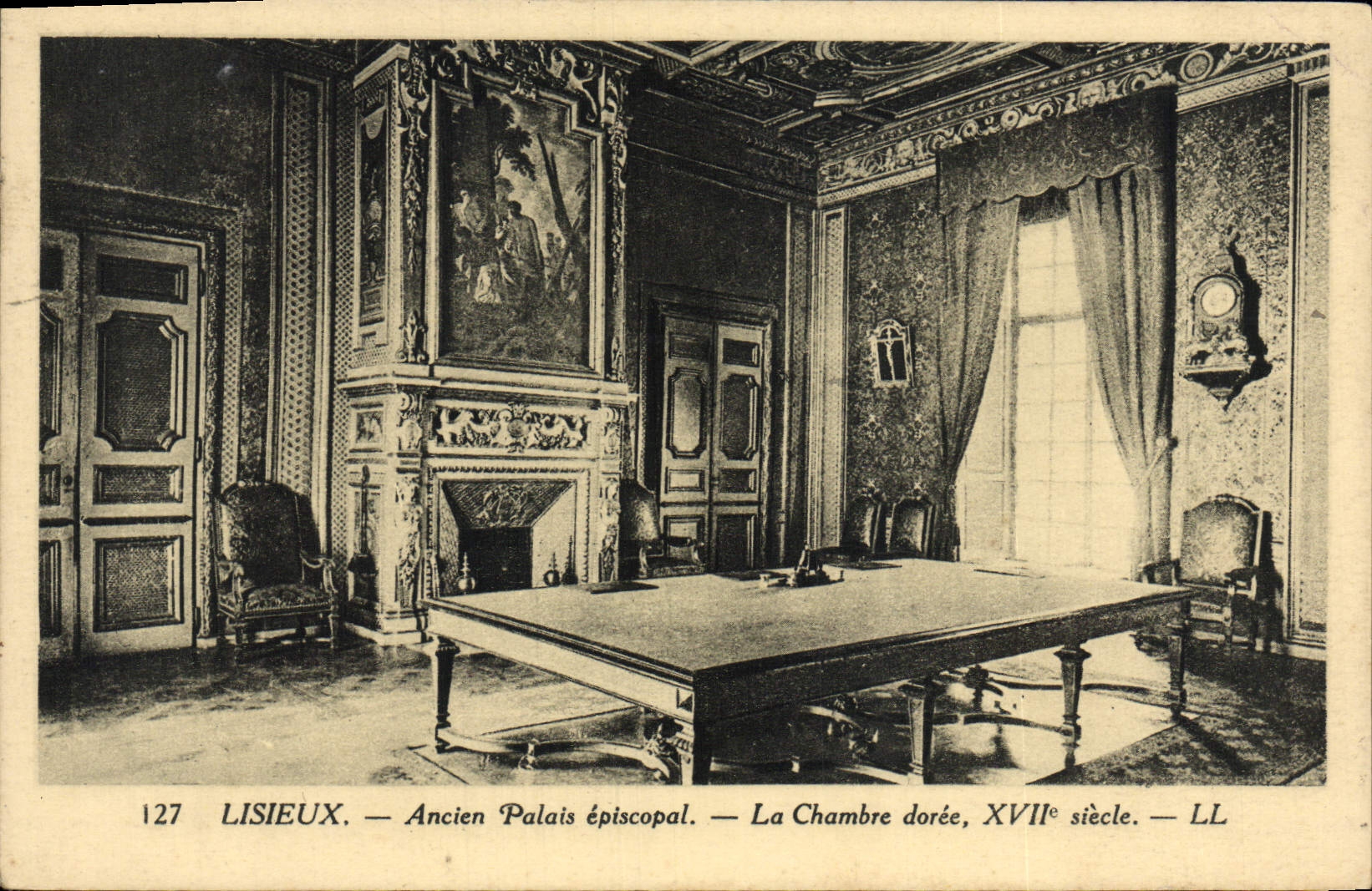 Paladar episcopal viejo de Lisieux de la POSTAL de la VENDIMIA el cuarto dorado