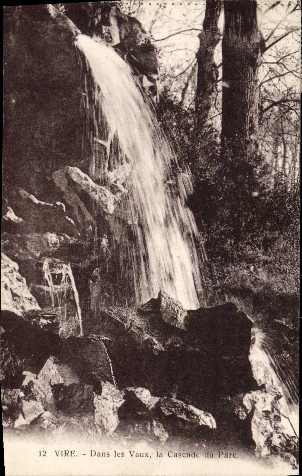 VINTAGE POSTCARD Vire In Be worth the Cascade Of the Park