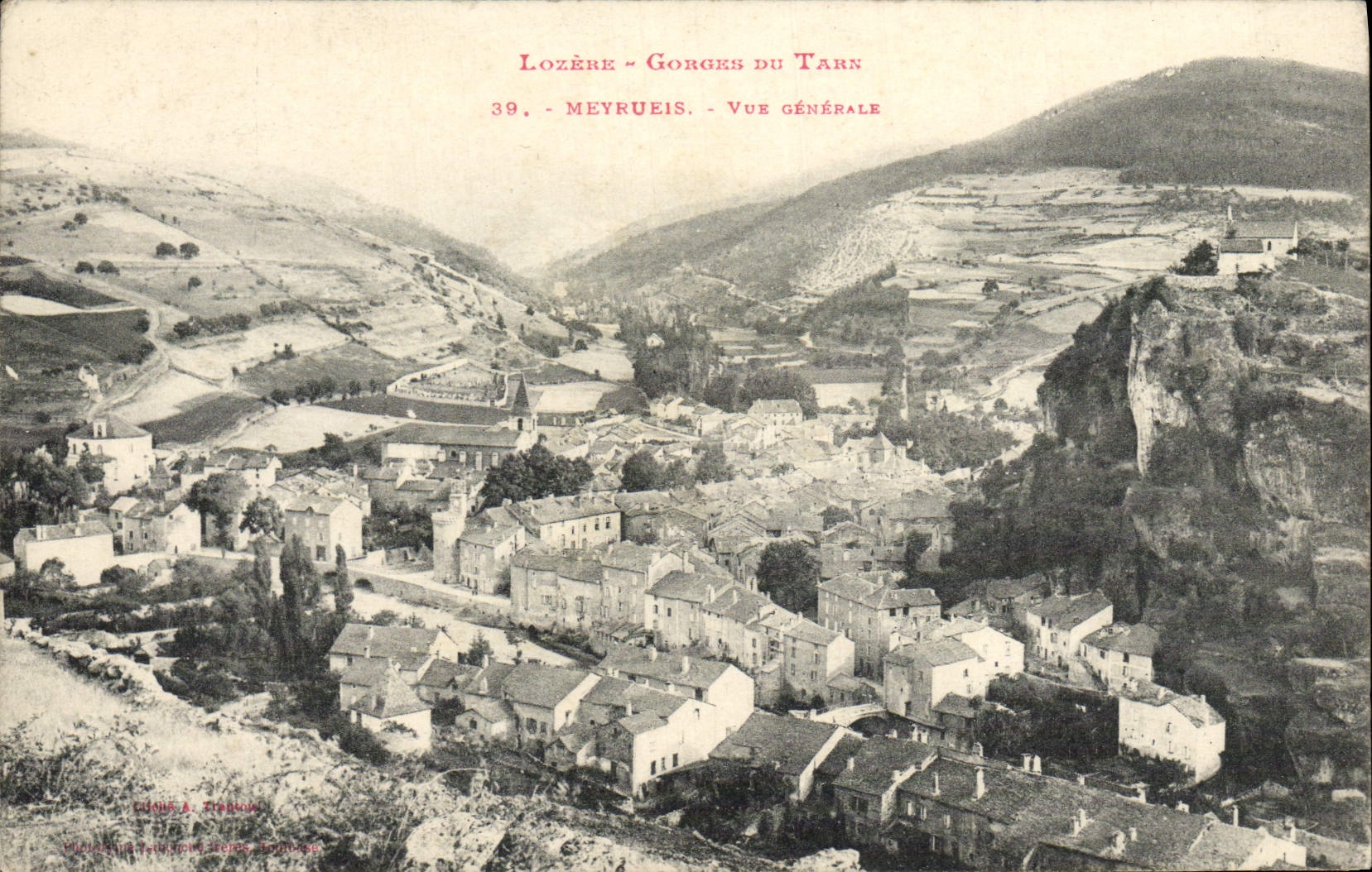 CPA Lozere Meyrueis Vue Generale