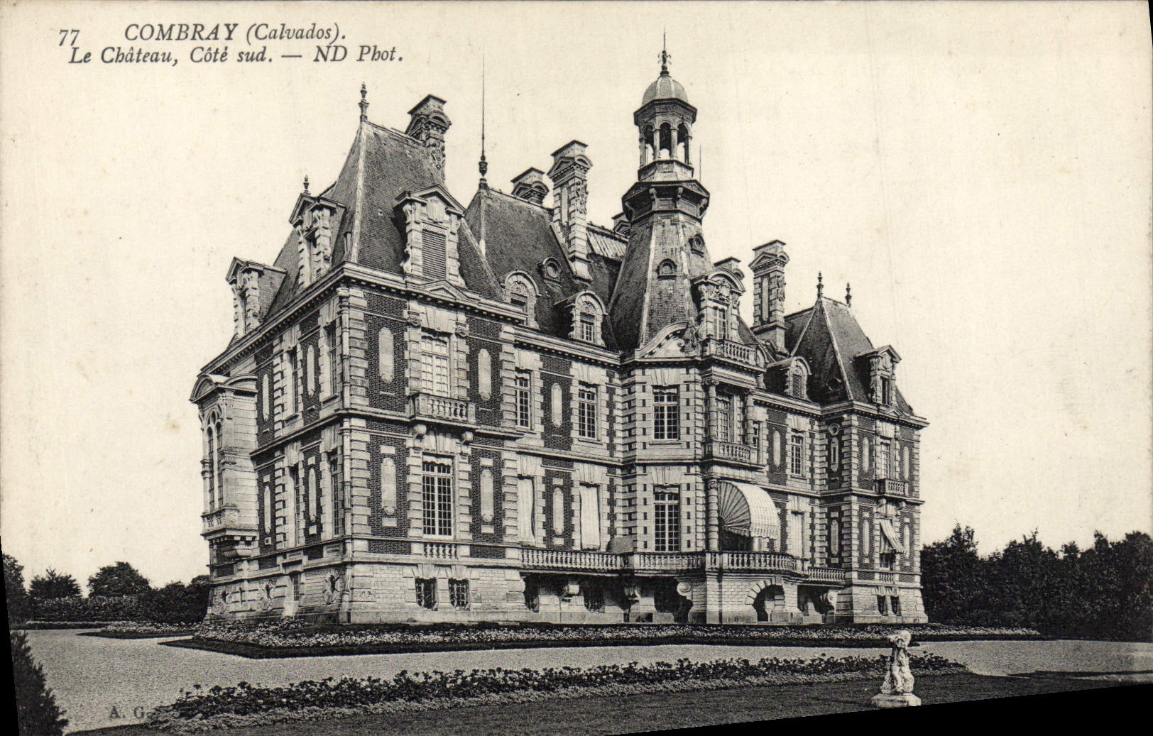 CPA Combray Le Chateau