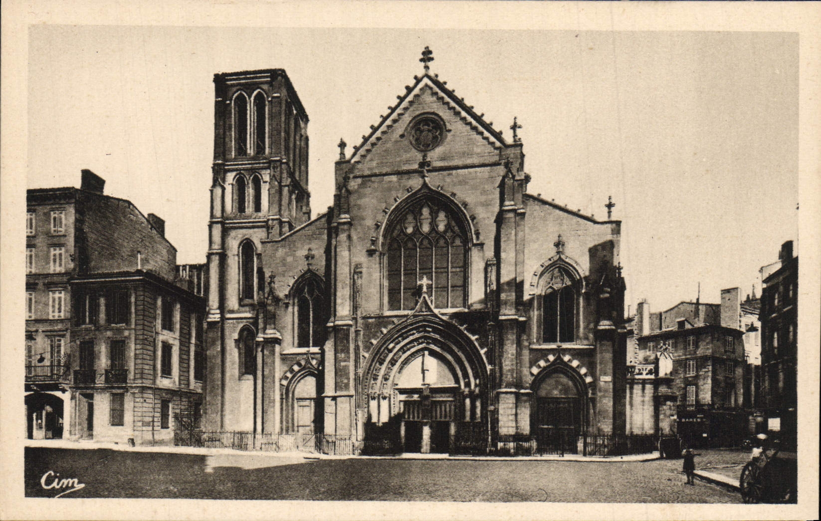 CPA Bordeaux L'Eglise Saint Pierre 