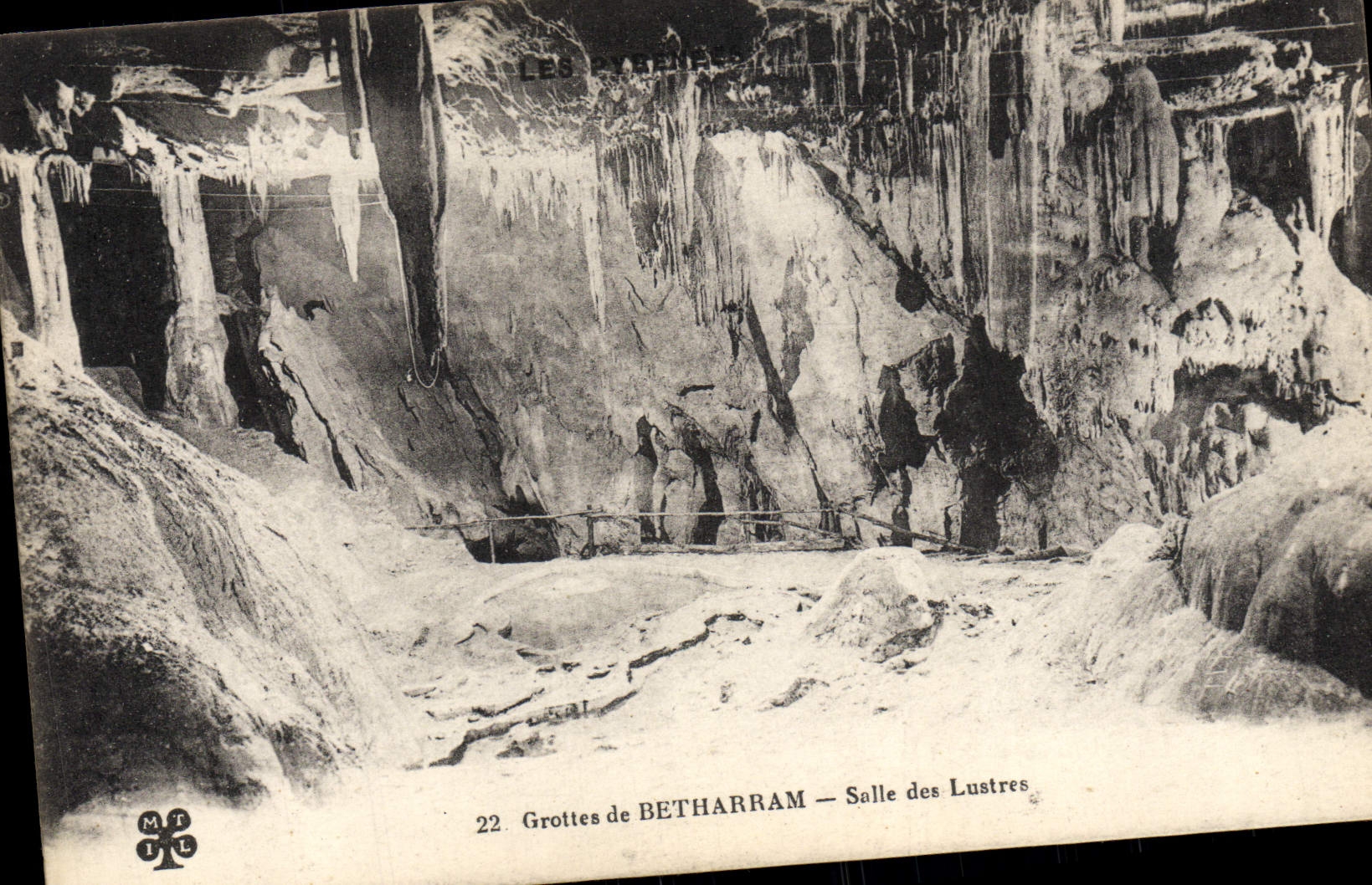 CPA Grottes de Betharram Salle des Lustres