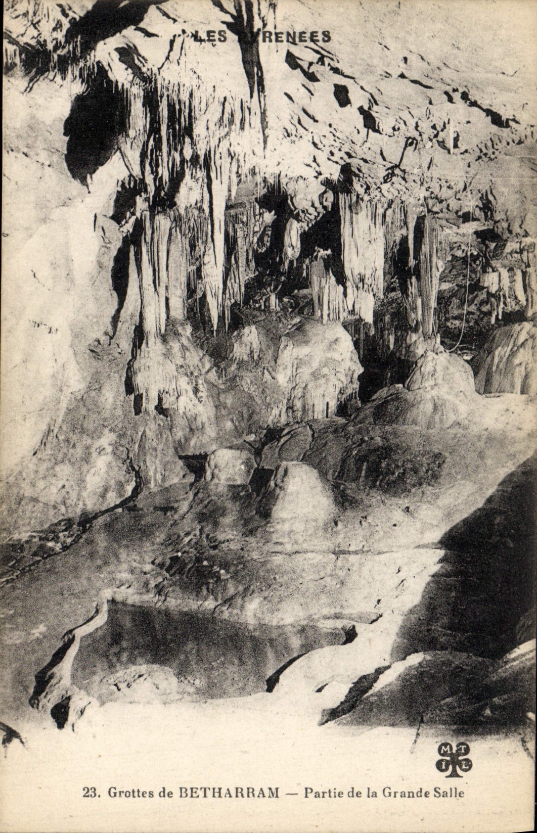 CPA Grottes de Betharram Partie de la Grande Salle