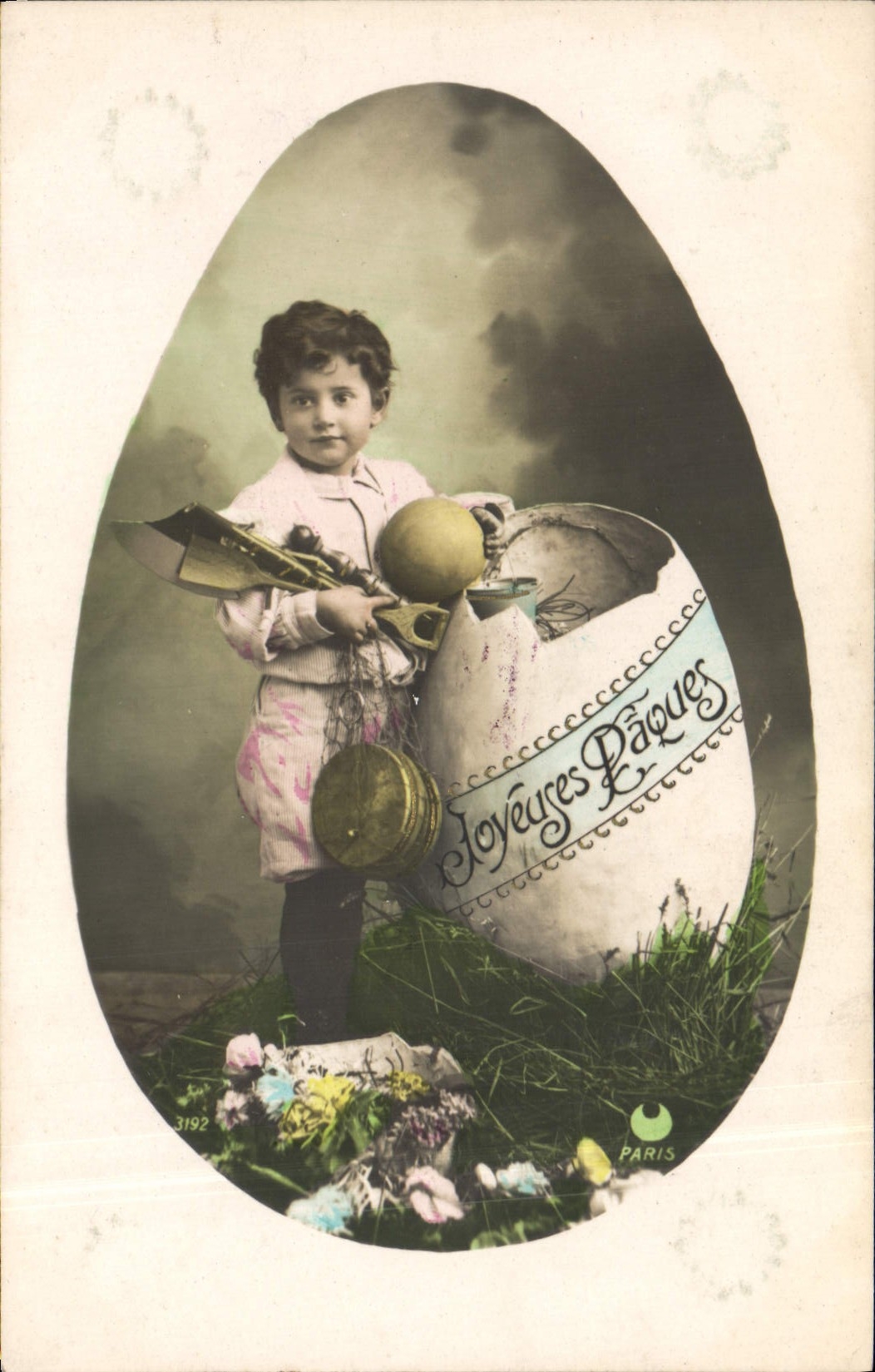 CPA Fantaisie Enfant Joyeuses Paques