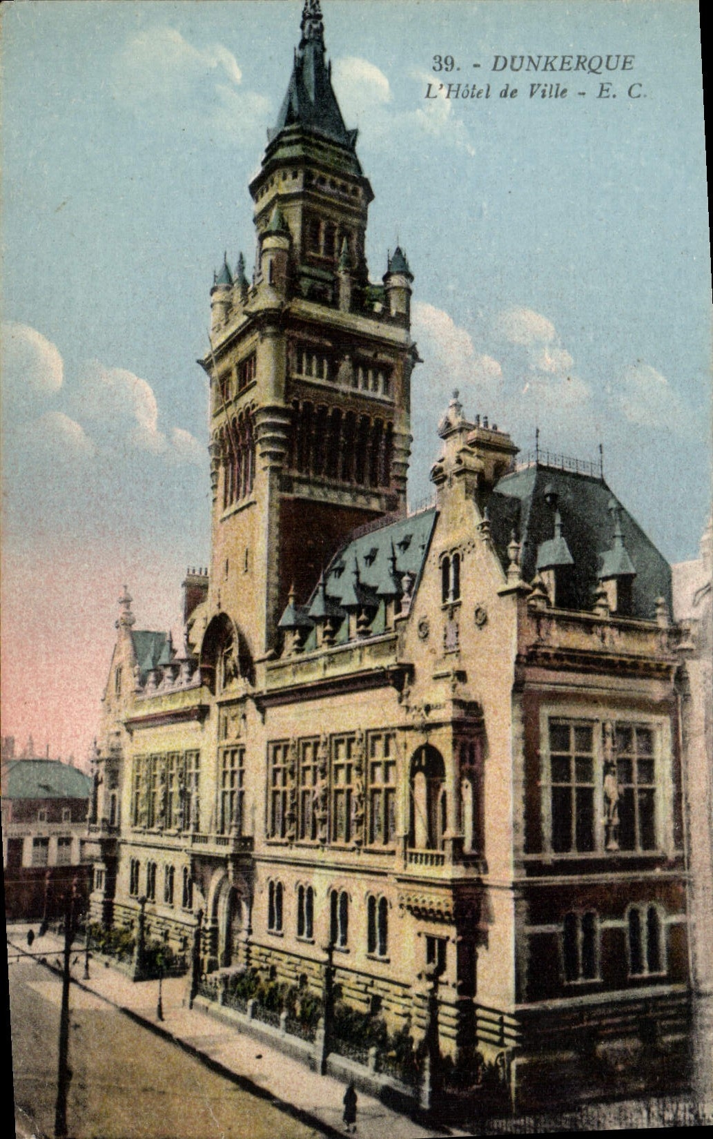 CPA Dunkerque L'Hostel de Ville 