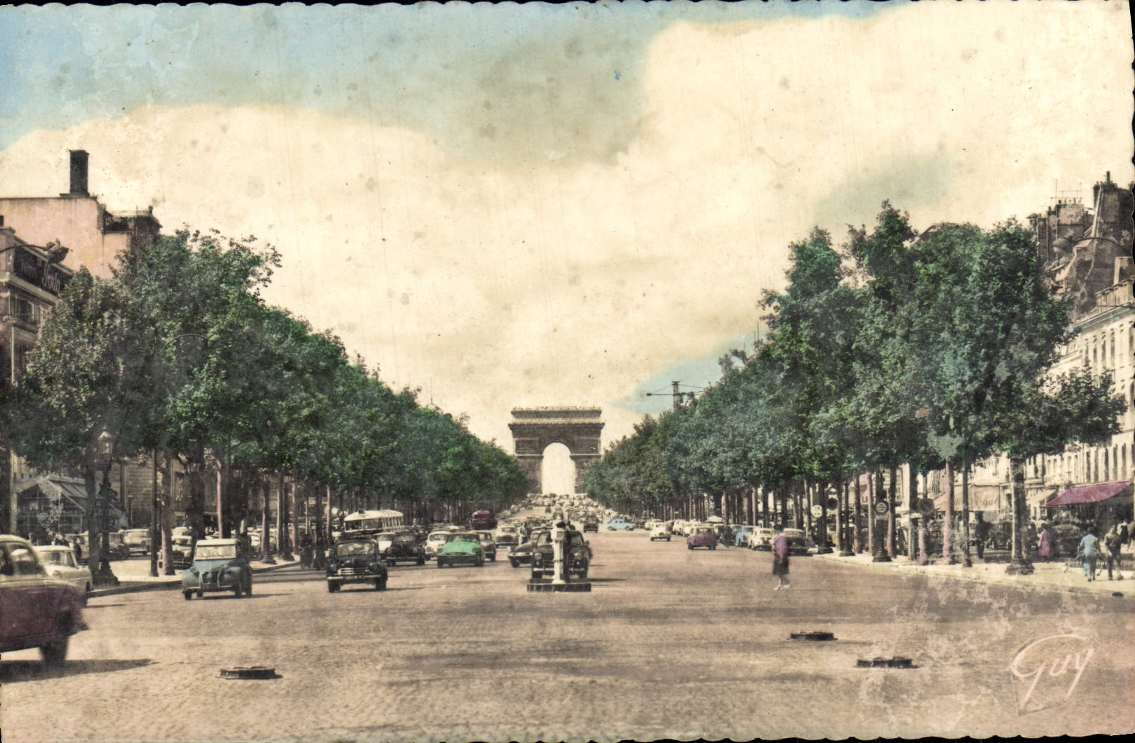 CPA Paris Et Ses Merveilles L'Avenue des Champs Elysees Rond point Arc de Triomphe de l'Etoile