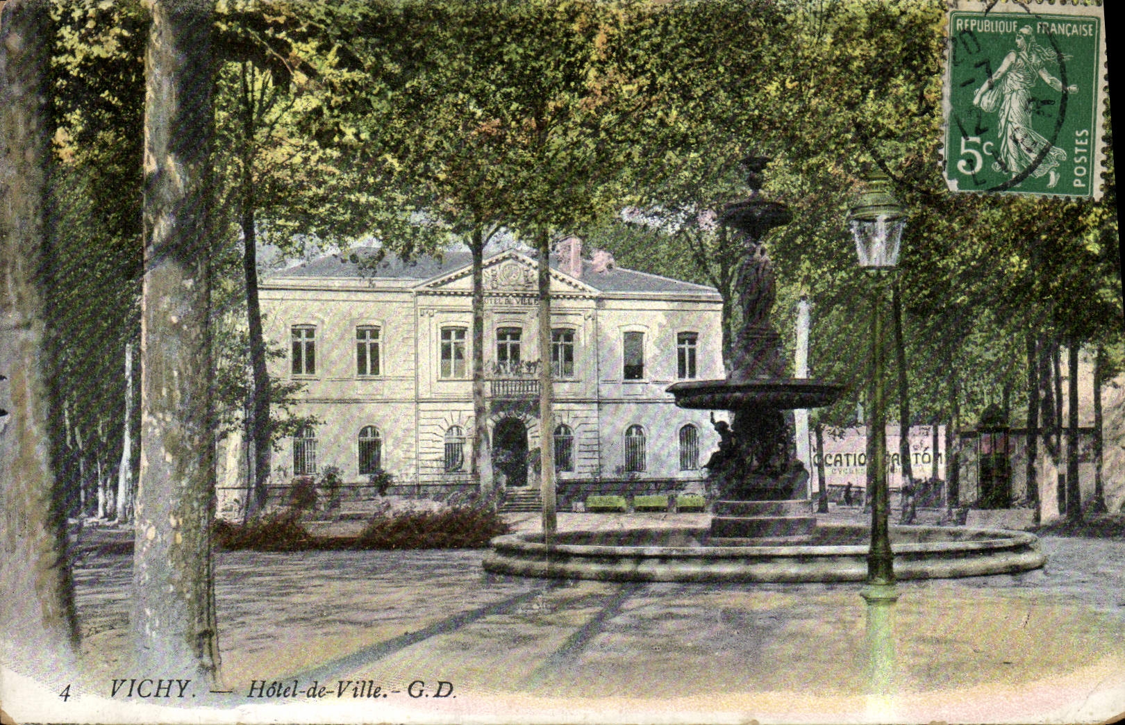 VINTAGE POSTCARD Vichy Town hall