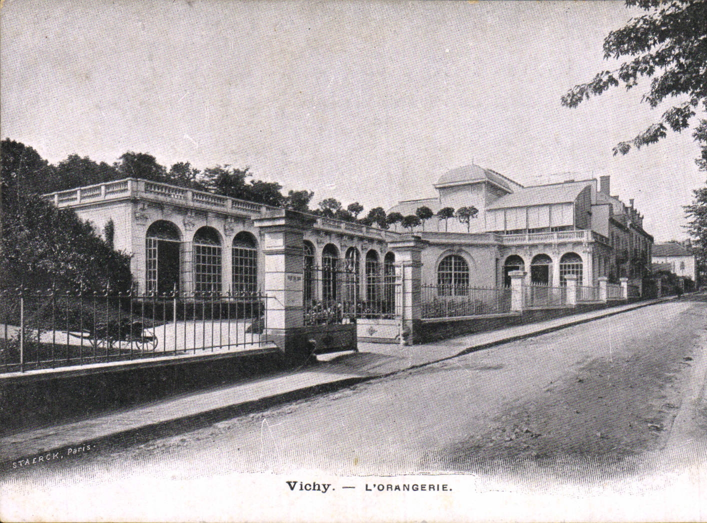 CPA Vichy L'Orangerie