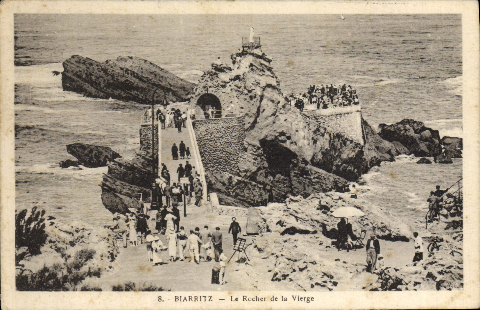 CPA Biarritz Le Rocher de la Vierge