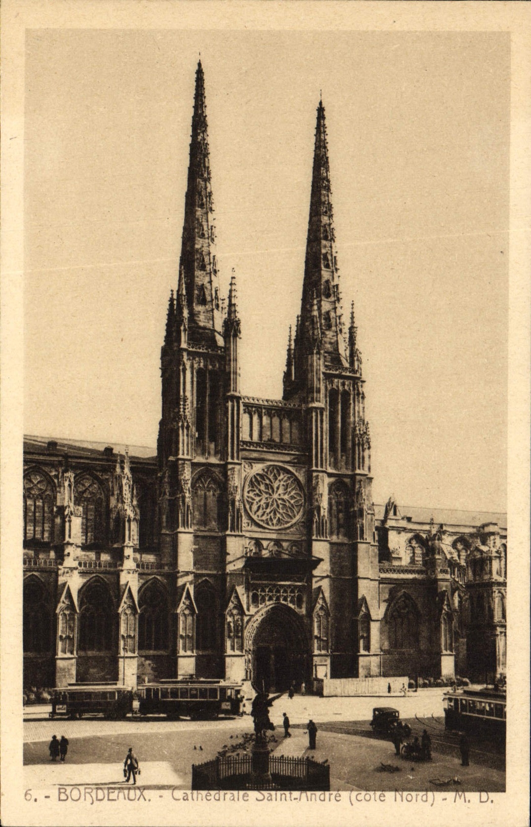 CPA Bordeaux Cathedrale Saint Andre