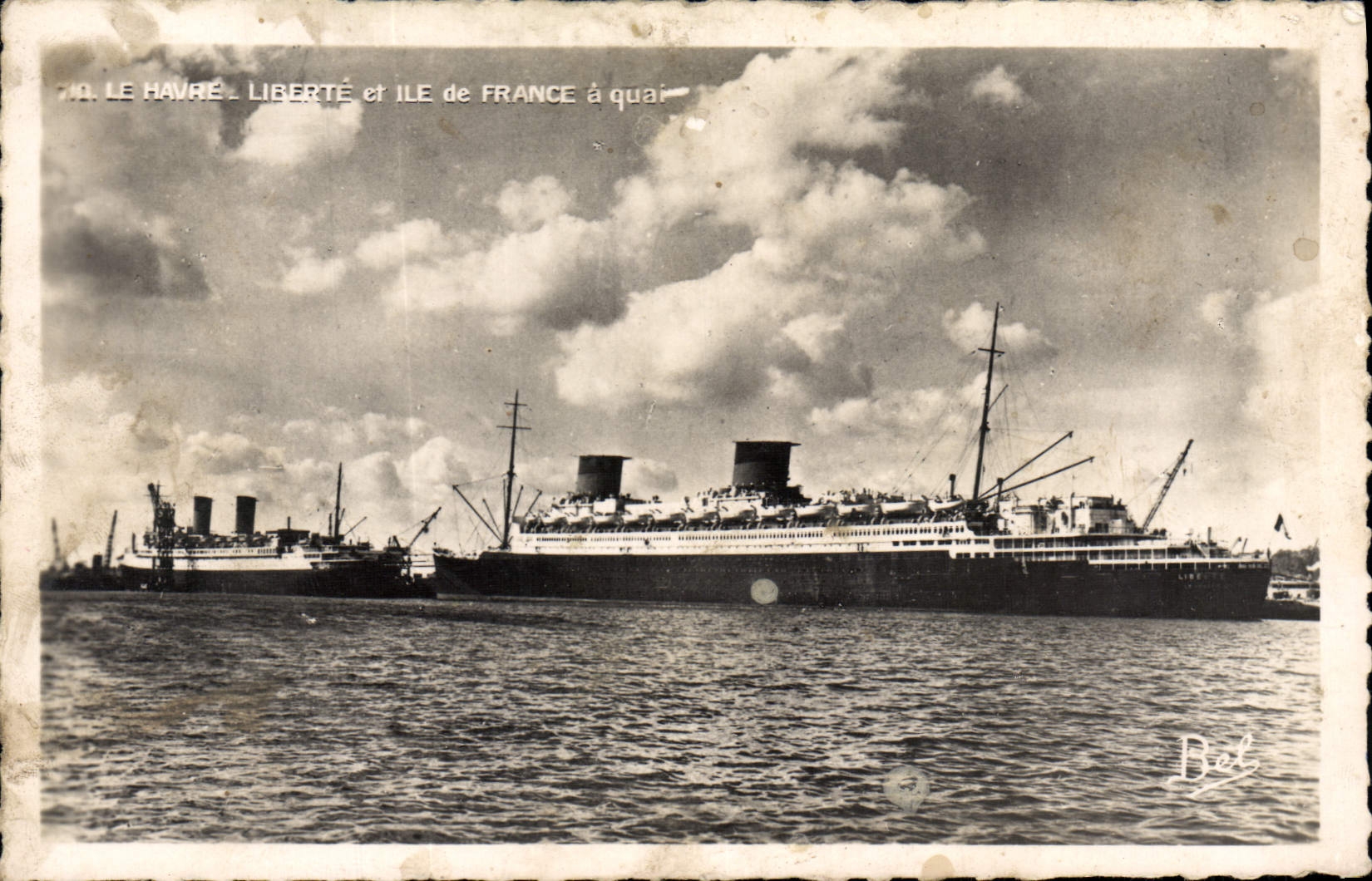 MODERN CARD Le Havre Freedom and Ile de France Boat