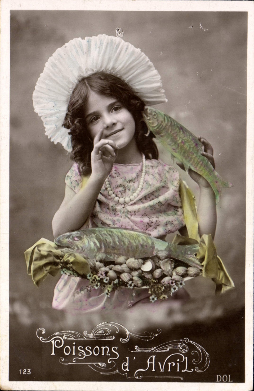VINTAGE POSTCARD Fantasy Children Poisson d' Avril