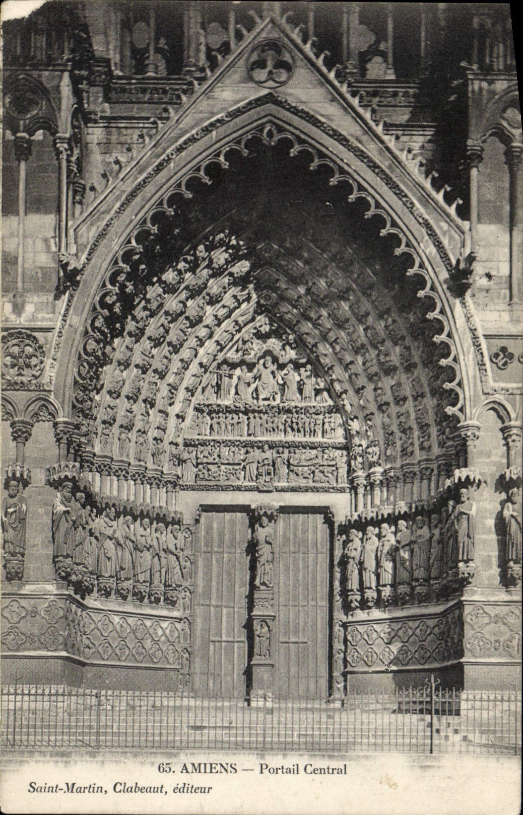 VINTAGE POSTCARD Amiens Central Gate