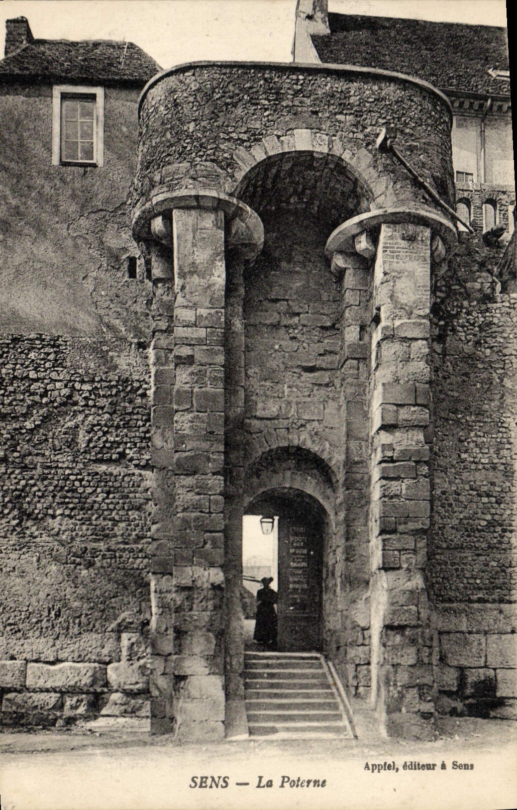 POSTAL de la VENDIMIA Sens el Postern