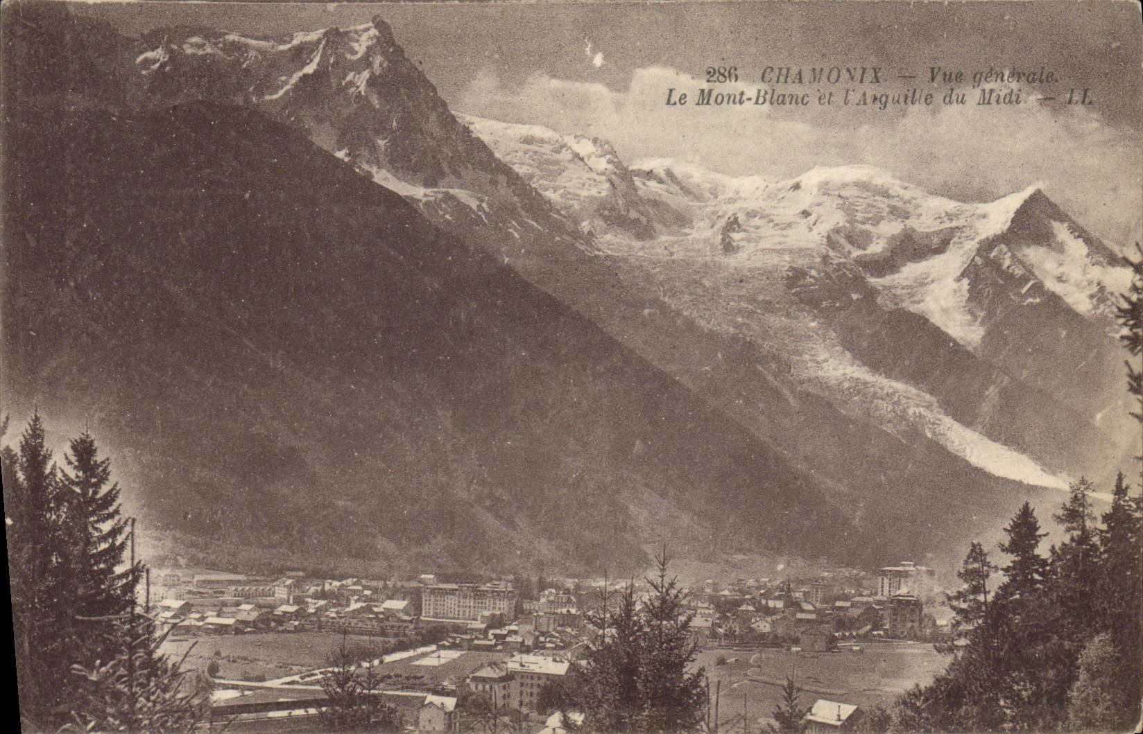 Opinión de Chamonix de la POSTAL de la VENDIMIA Mont Blanc y la aguja del sur