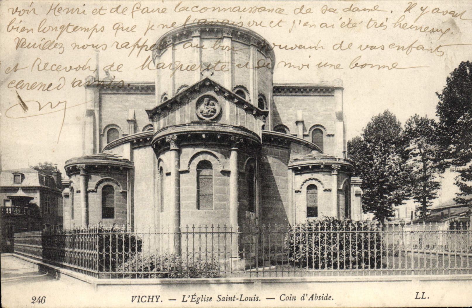 CPA Vichy L'Eglise Saint Louis
