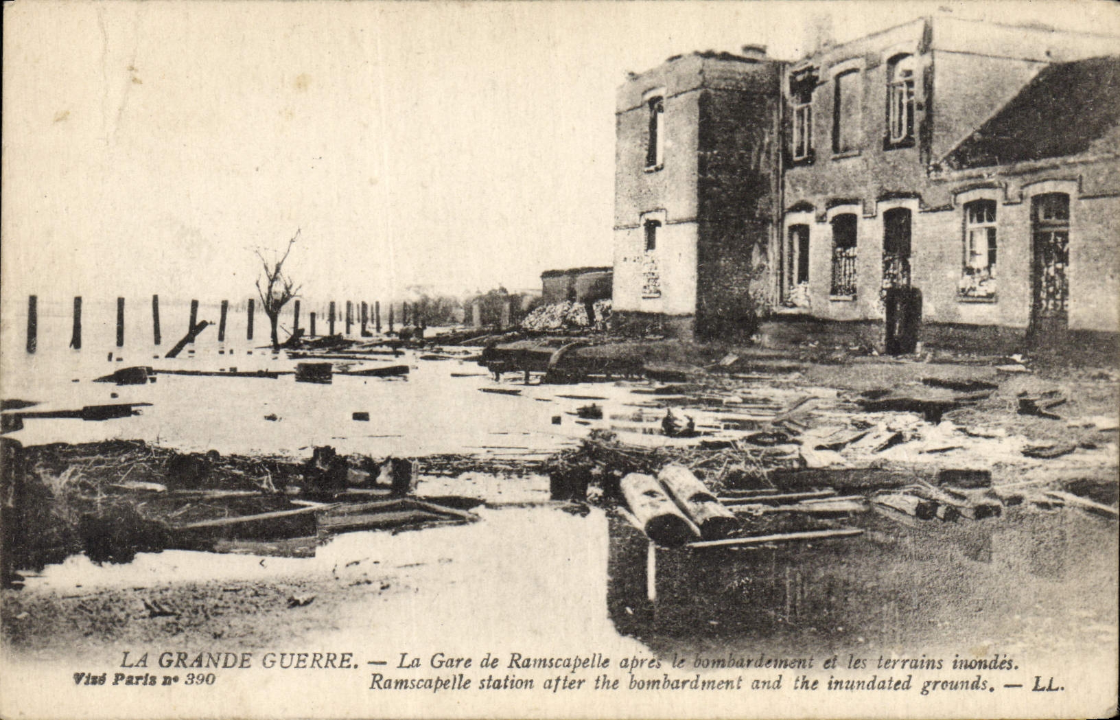 VINTAGE POSTCARD the Great War Train station of Ramscapelle Militaria