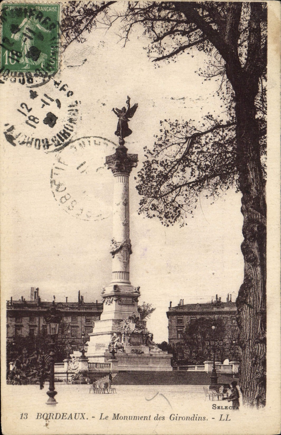 CPA Bordeaux Le Monument des Girondins