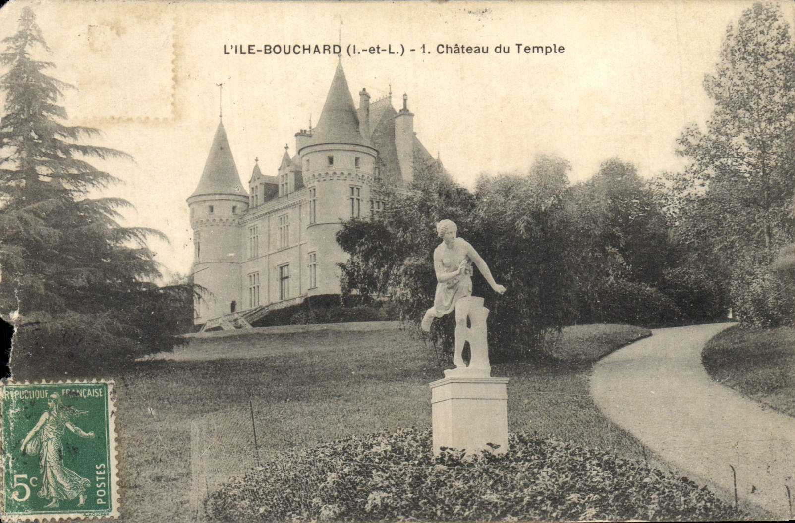 VINTAGE POSTCARD the Island Bourchard Castle Of the Temple