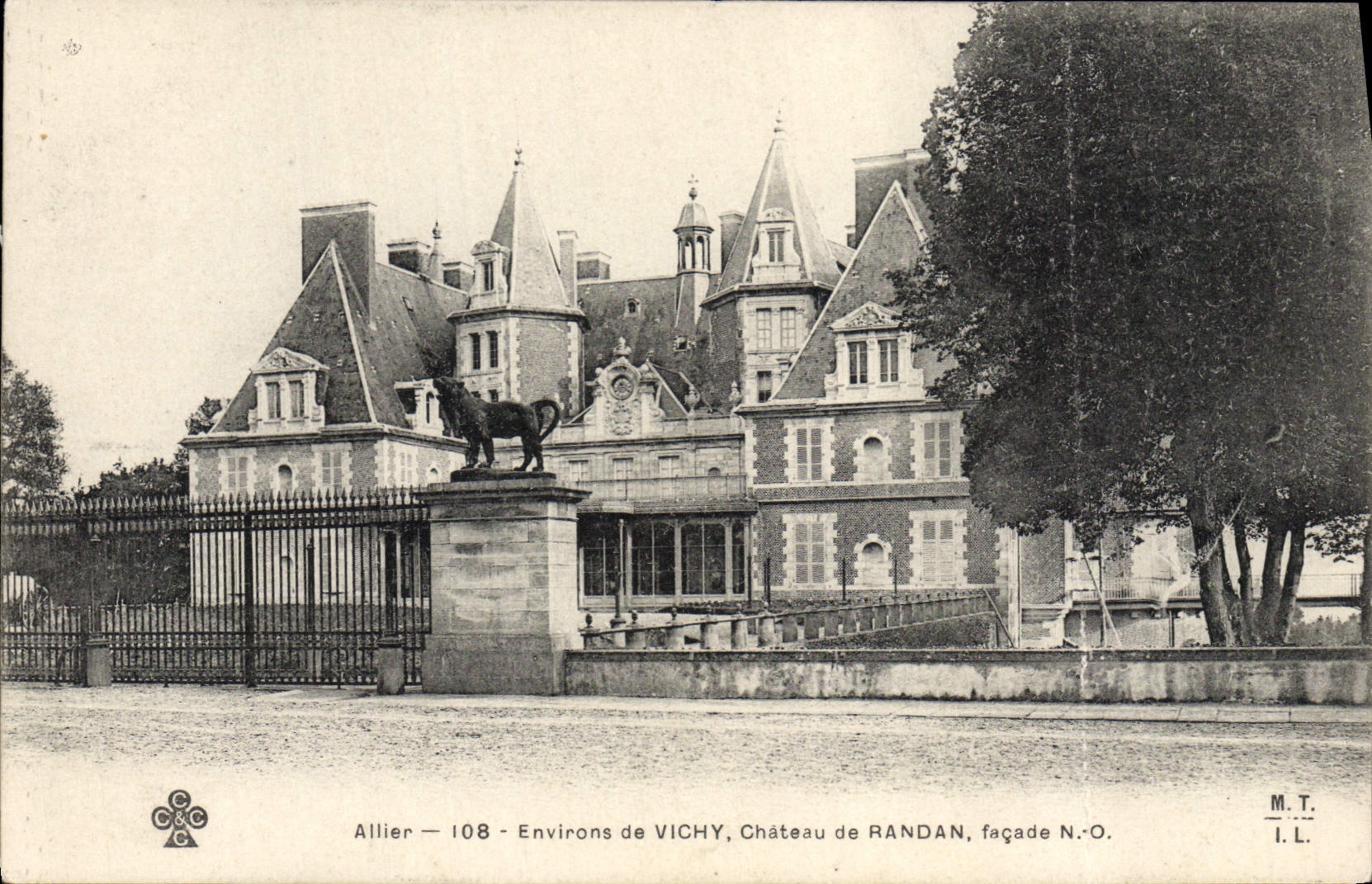 CPA Allier Environs De Vichy Chateau De Randan
