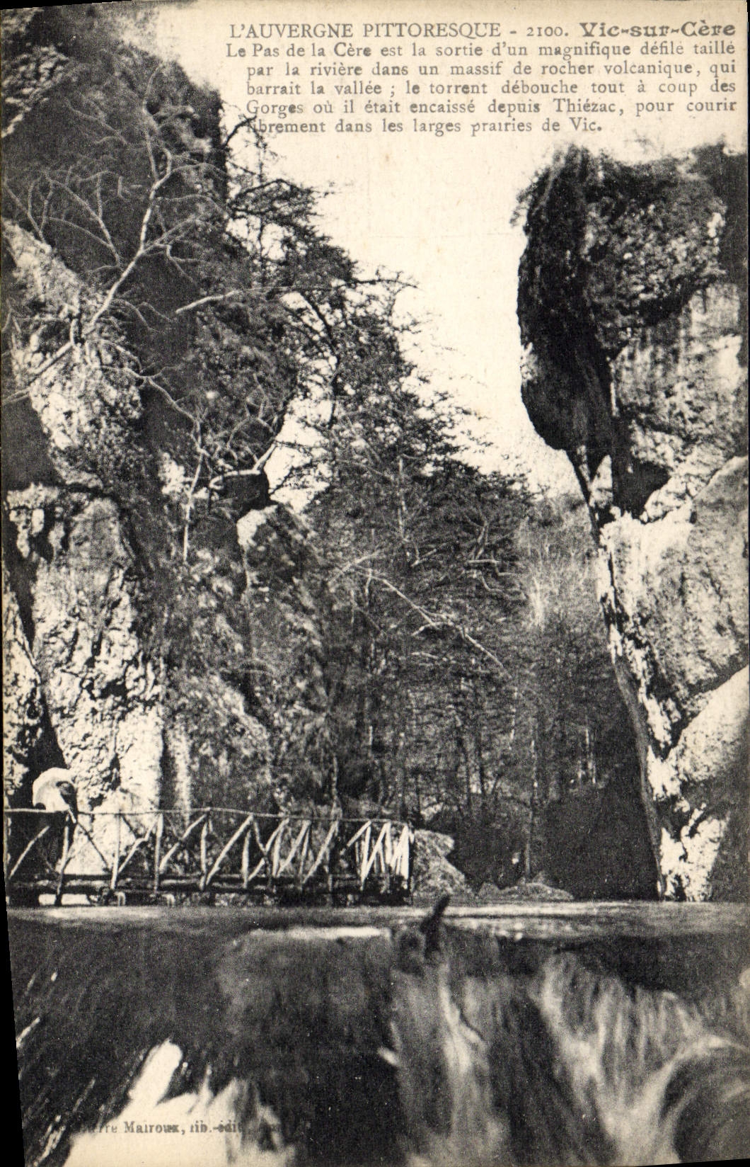 VINTAGE POSTCARD Picturesque Auvergne Vic On Cere the Step of Cere