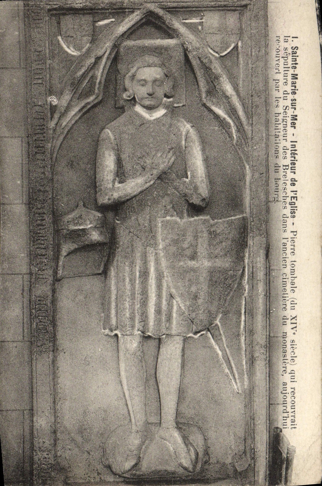 CPA Saint Marie Sur Mer Interieur De I'Eglise Pierre tombale