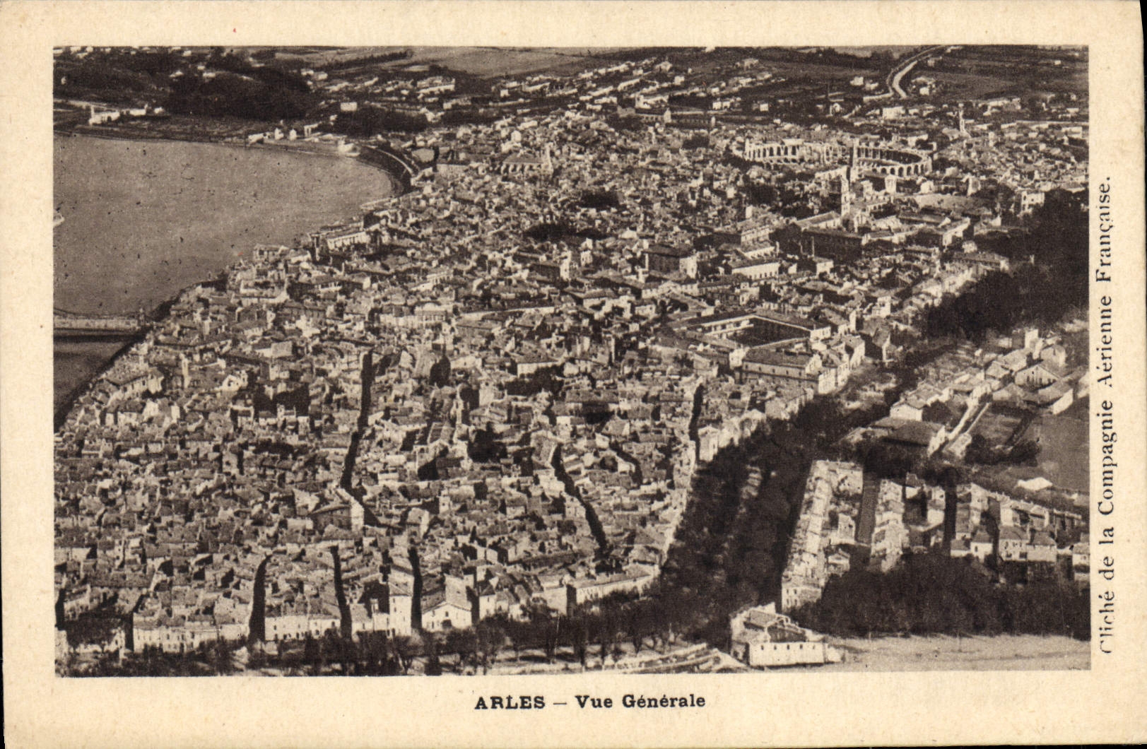 VINTAGE POSTCARD Arles View
