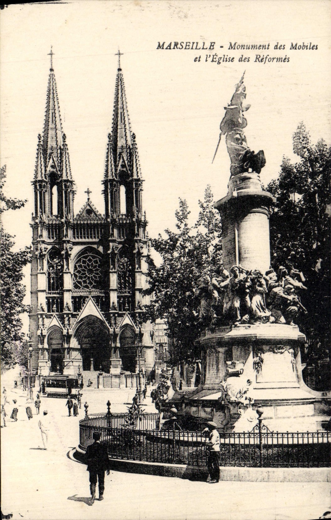 CPA Marseille Monument Des Mobiles