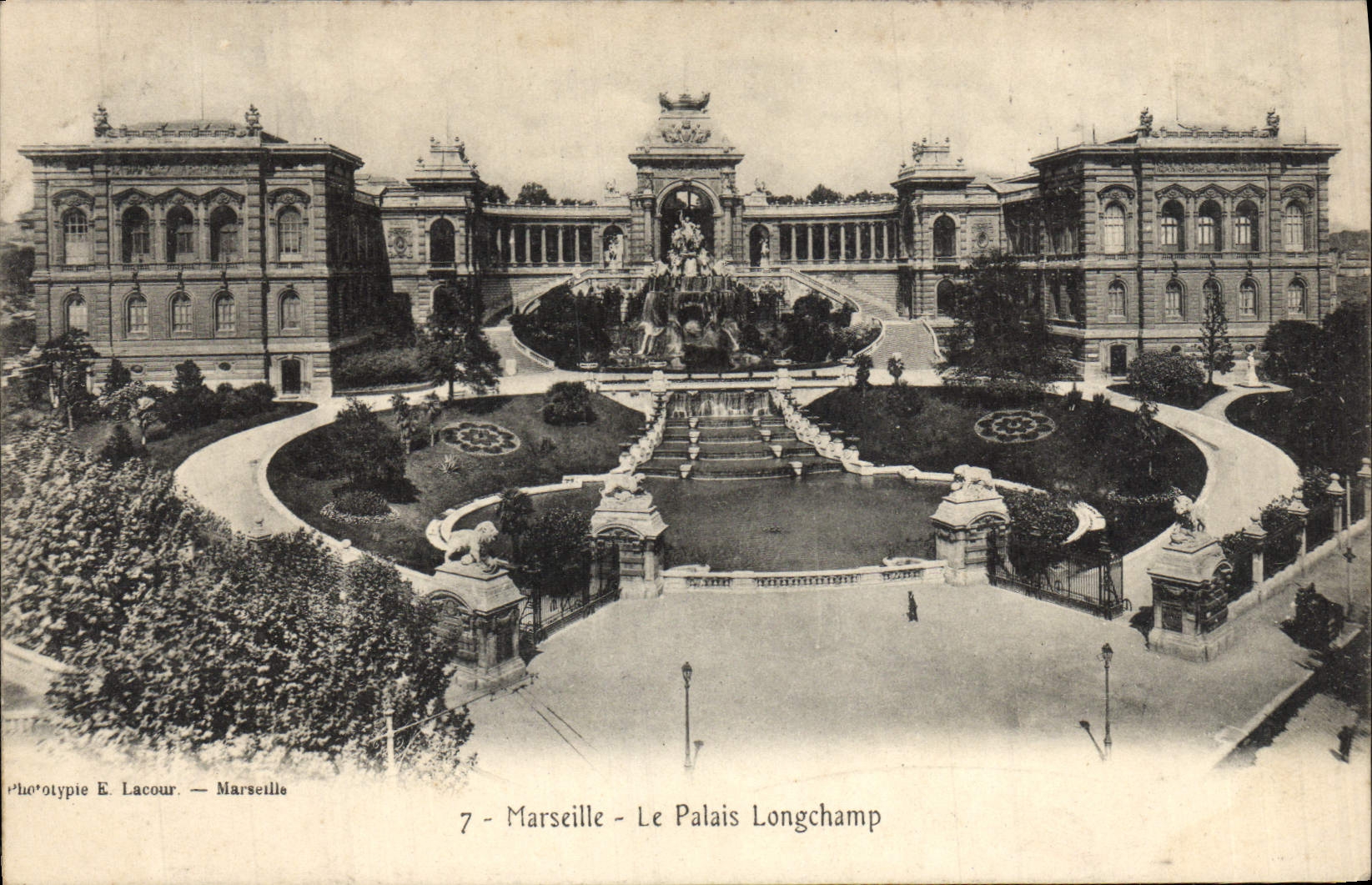 CPA Marseille Le Palais Longchamp