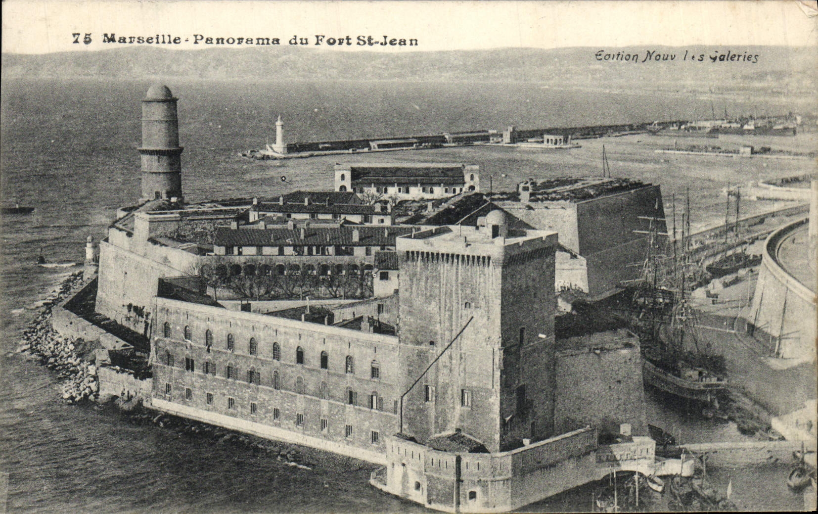 CPA Marseille Panorama Du Fort St Jean