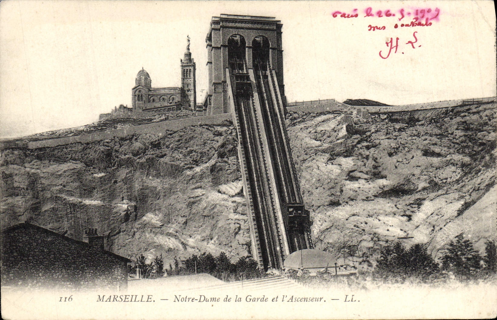 CPA Marseille Notre Dame De La Garde Et I'Ascenseur