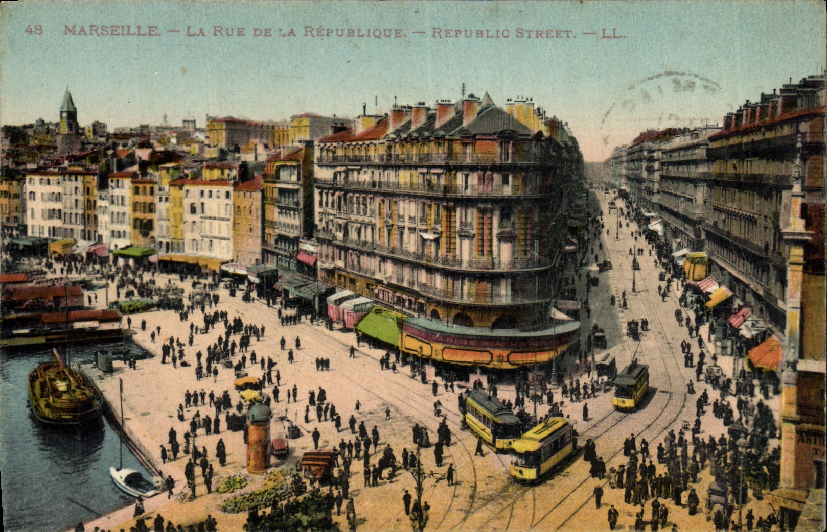 CPA Marseille La Rue de la Republique Tramway