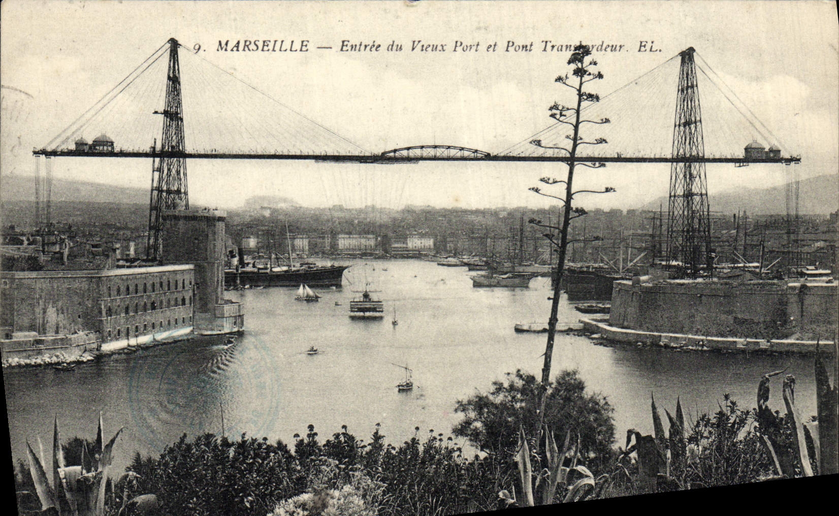 CPA Marseille Entree du Vieux Port et Pont Transbordeur