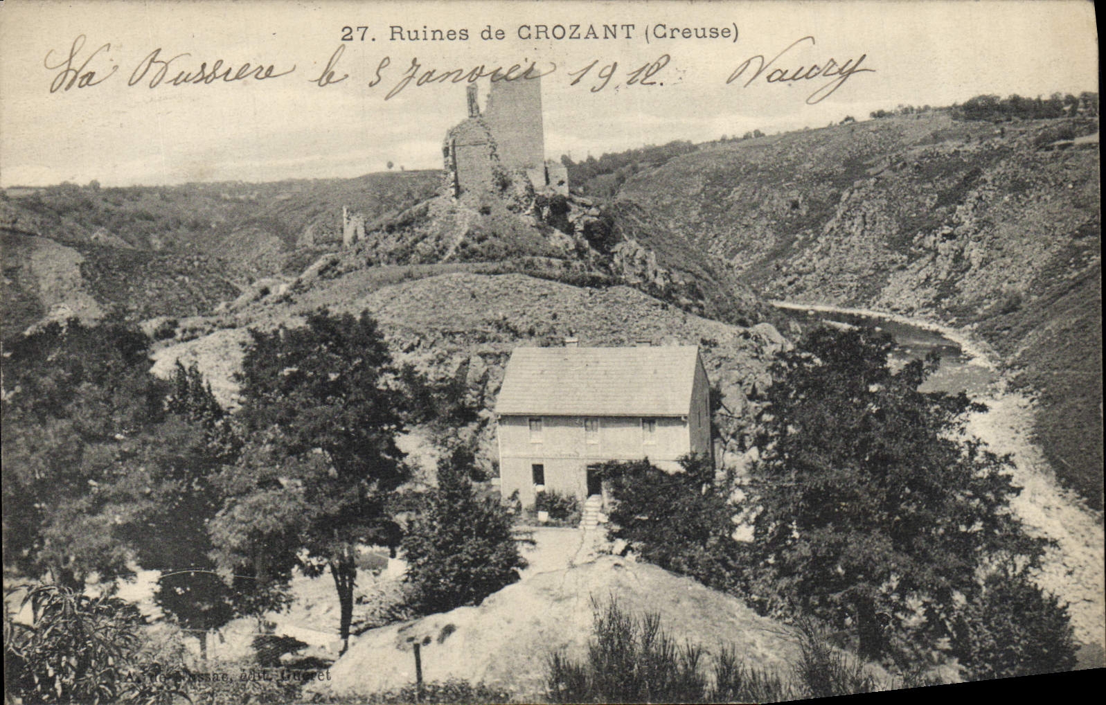 VINTAGE POSTCARD Ruins of Crozant