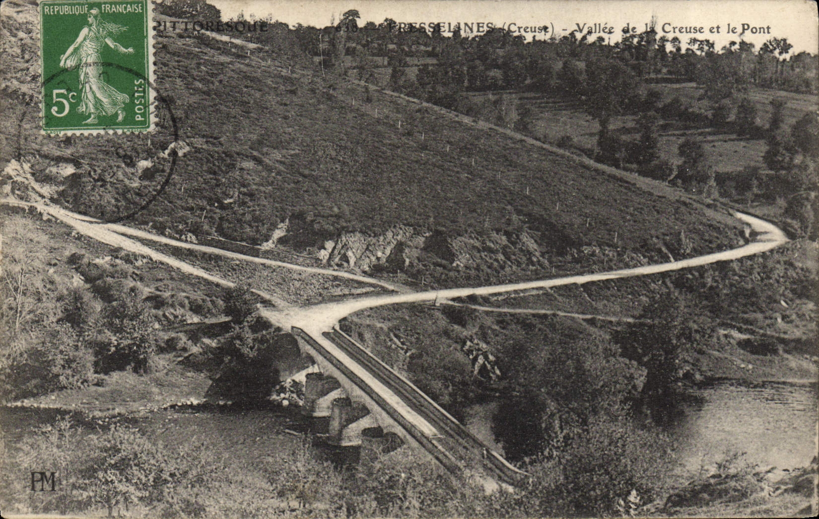 VINTAGE POSTCARD Valle of Hollow and the Fresselines Bridge
